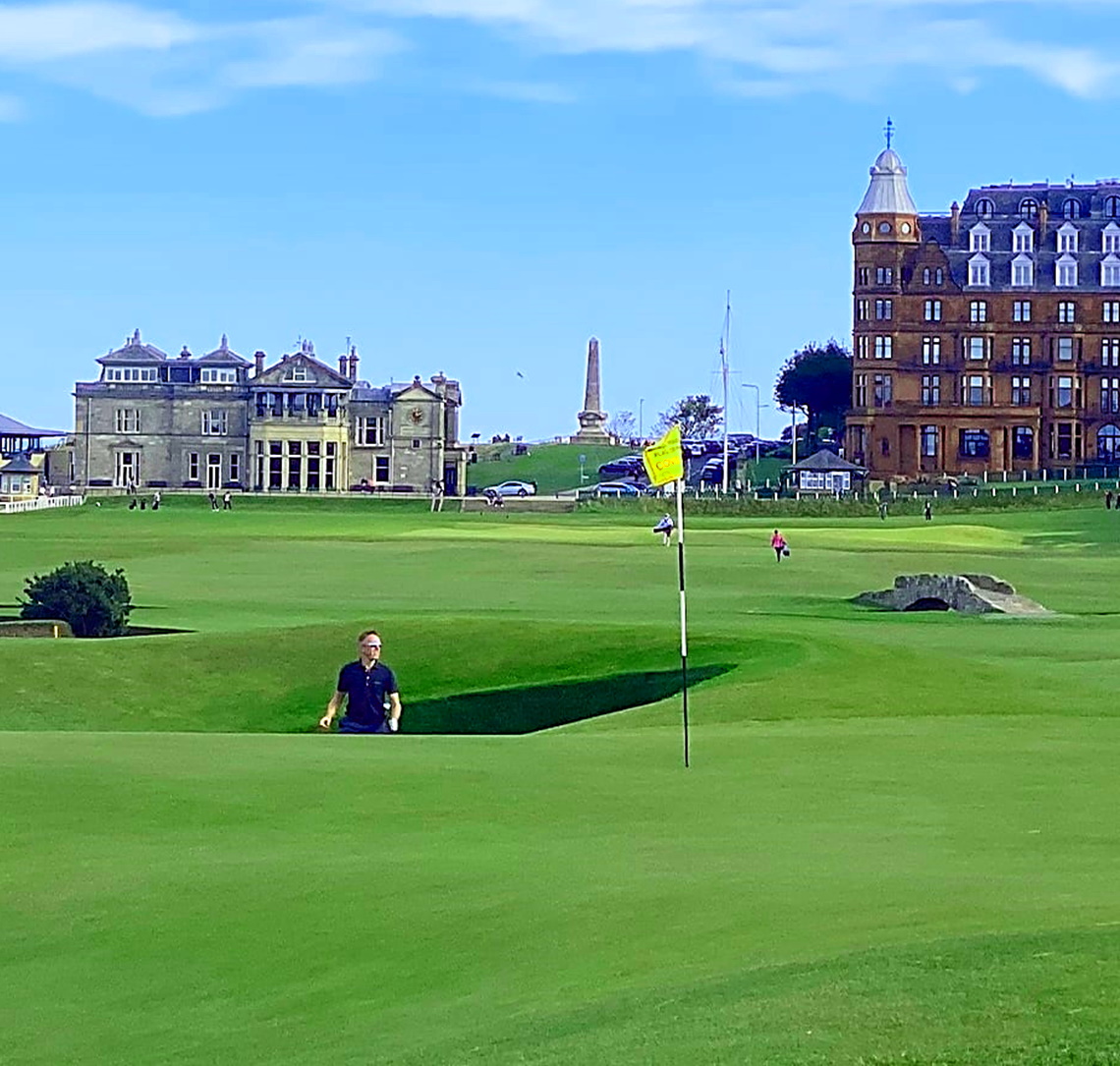 St Andrews Road Hole | Faraway Fairways